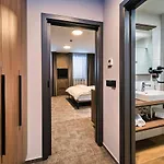 Aba Aparthotel 4*