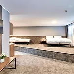 Aba Aparthotel 4*