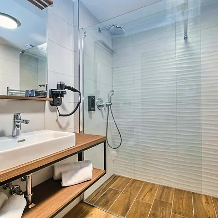 Lejlighedshotel Aba 4*