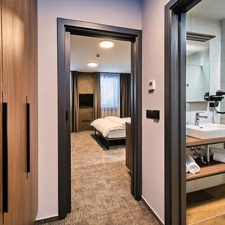 Aba Hotel apartamentowy 4*